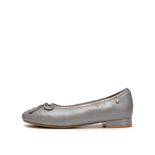 Pearlized Kid Flat Pumps