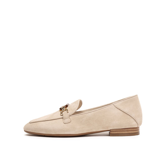 Classic Ornament Buckle Loafers