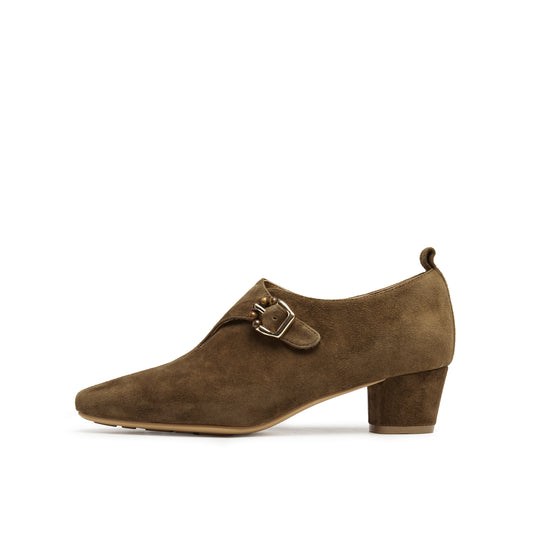 Buckled High Vamp Shoes