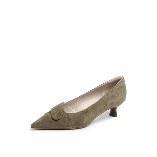 Lapel Mid-heel Pump