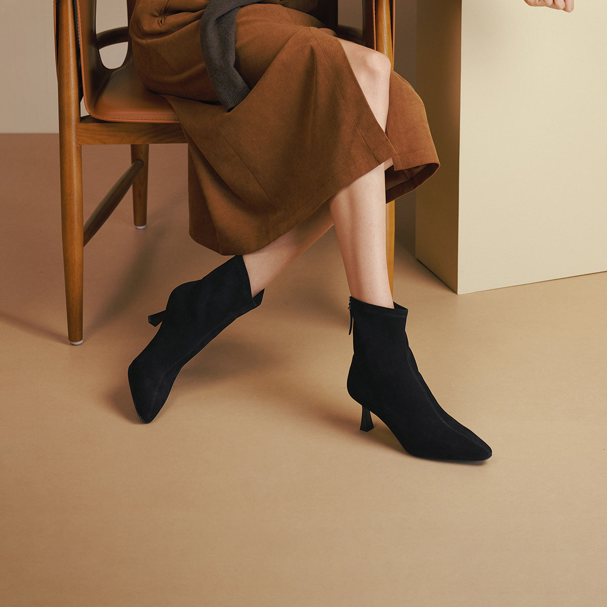 Back Zipper High Heel Boots