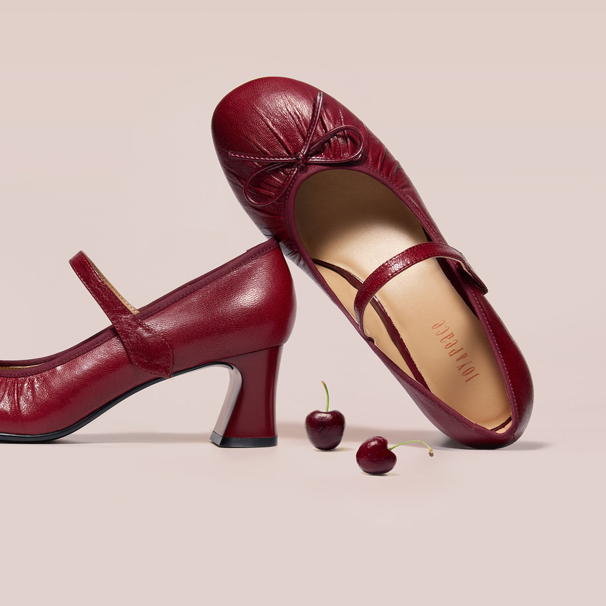 Gatherd Leather Mary Jane Shoes