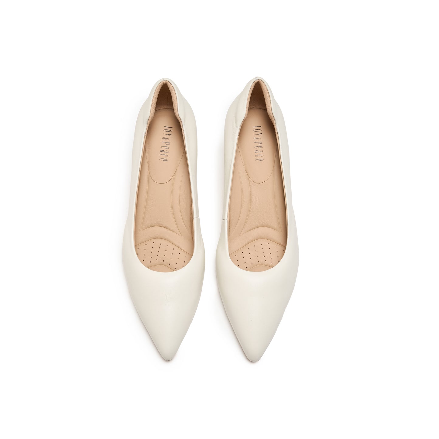 360° Cushy Cushy Mid Heel Pumps