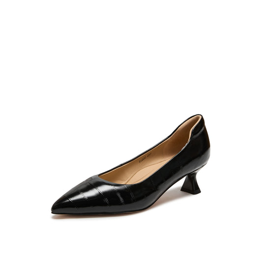 360° Cushy Cushy Mid Heel Pumps