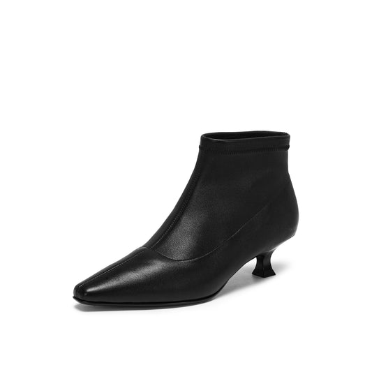 360 Cushy Cushy Pointed Toe Ankle Boots