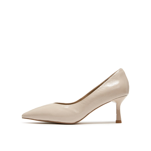 360° Cushy Cushy Wrinkled Patent Pumps