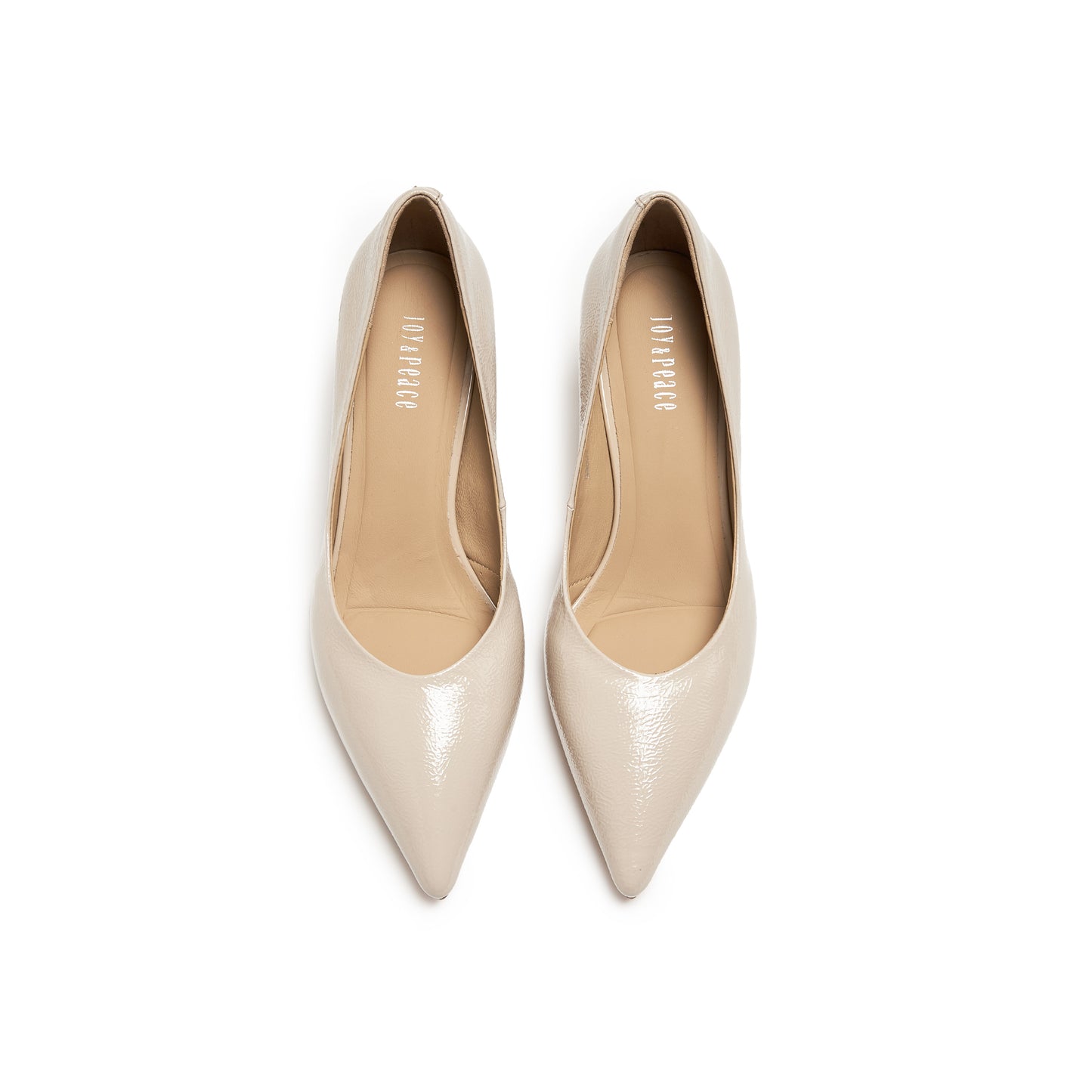 360° Cushy Cushy Wrinkled Patent Pumps