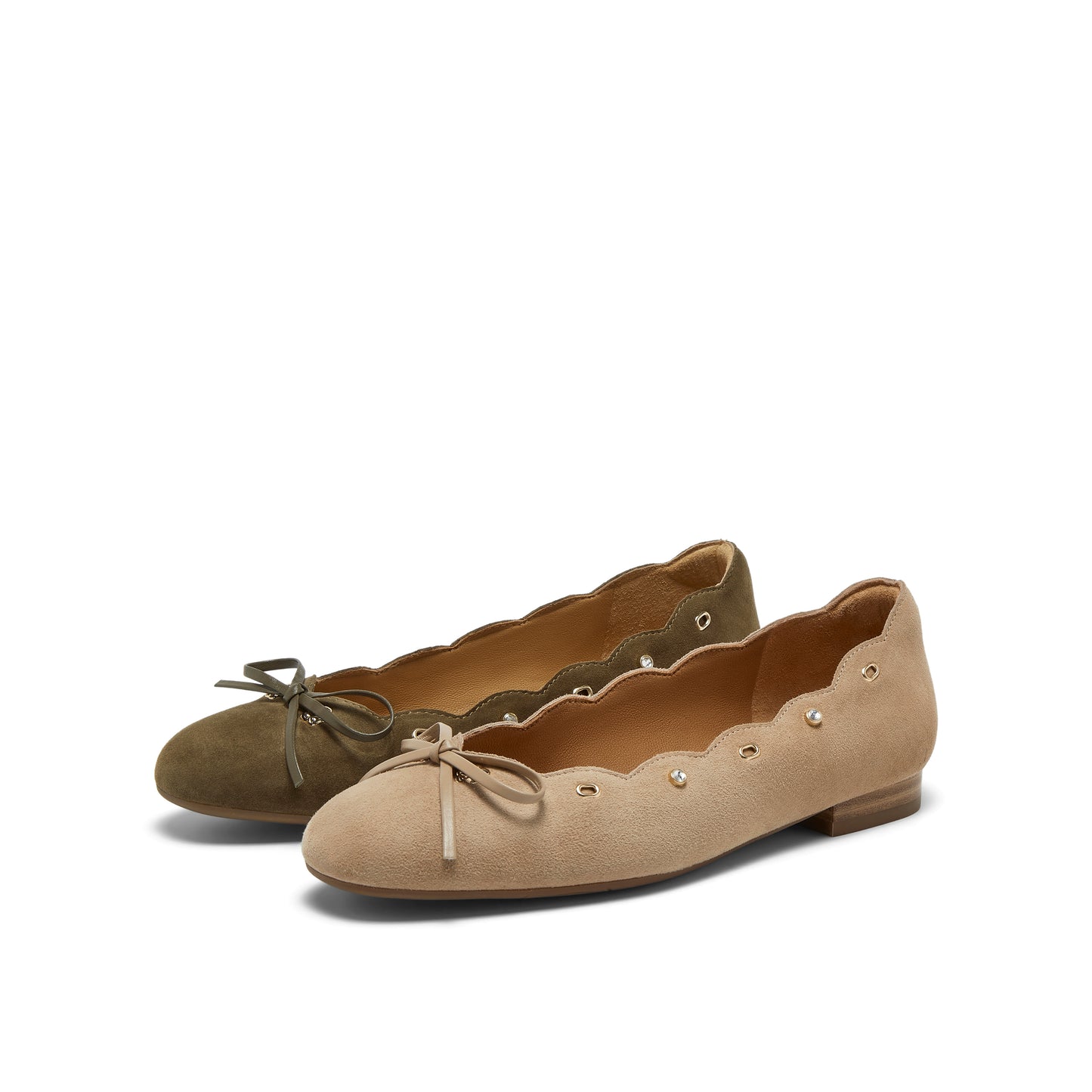 Rippled Edge Round Toe Flats